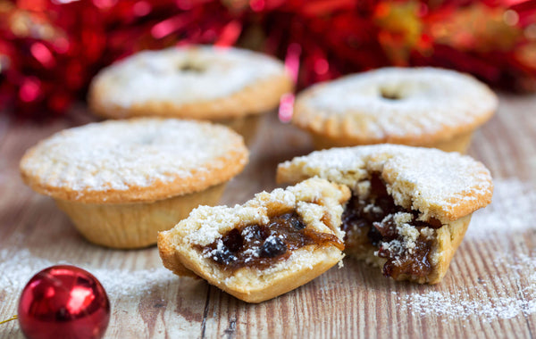 Classic Christmas Mince Pies and Gingerbread Men