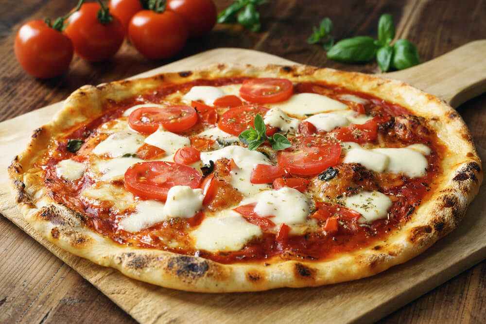 Favourite food mixer recipes - pizza, Victoria sponge and meringues